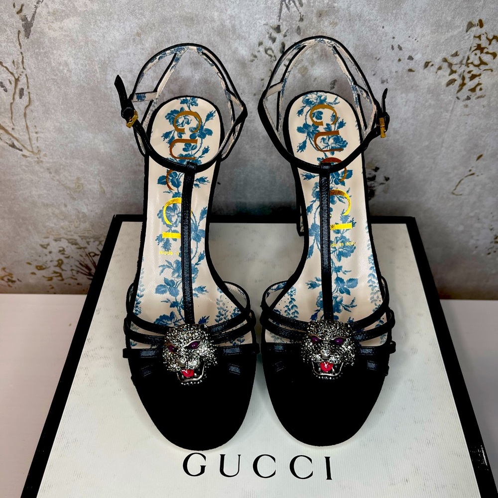 Gucci Women’s 39 Velvet Crystal Tiger Head